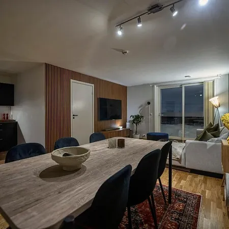 公寓 Lovely Modern With Proximity To The Center! 特罗姆瑟