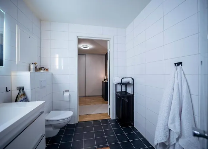 Apartament Lovely Modern With Proximity To The Center!